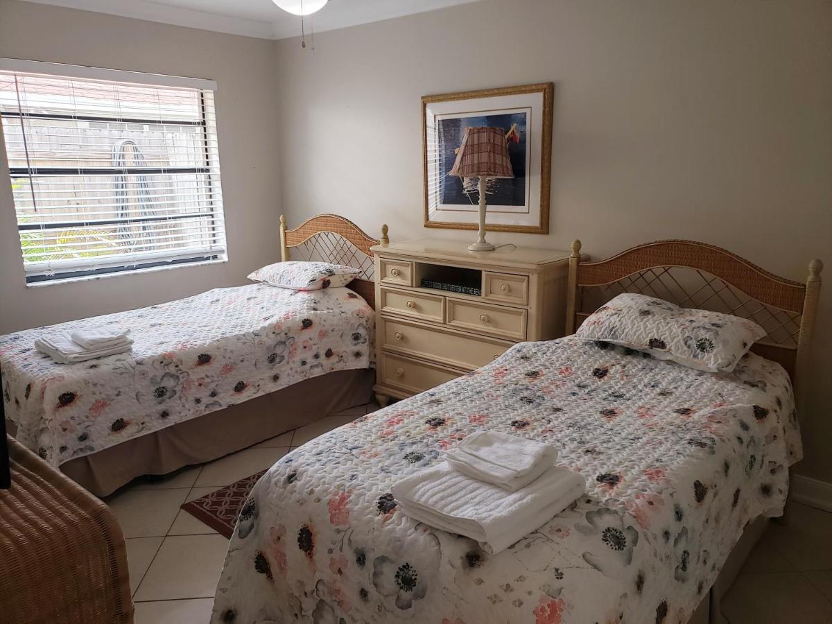 Ocean Vacation Breeze Villa Lantana Exterior foto